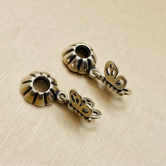 EUC Pandora 790531 Sterling Silver Friends Forever Butterfly Animal Dangle Charm - Picture 5 of 10